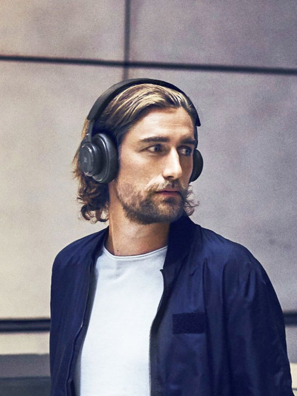 B&O Bang Olufsen Beoplay H9 Headphones
